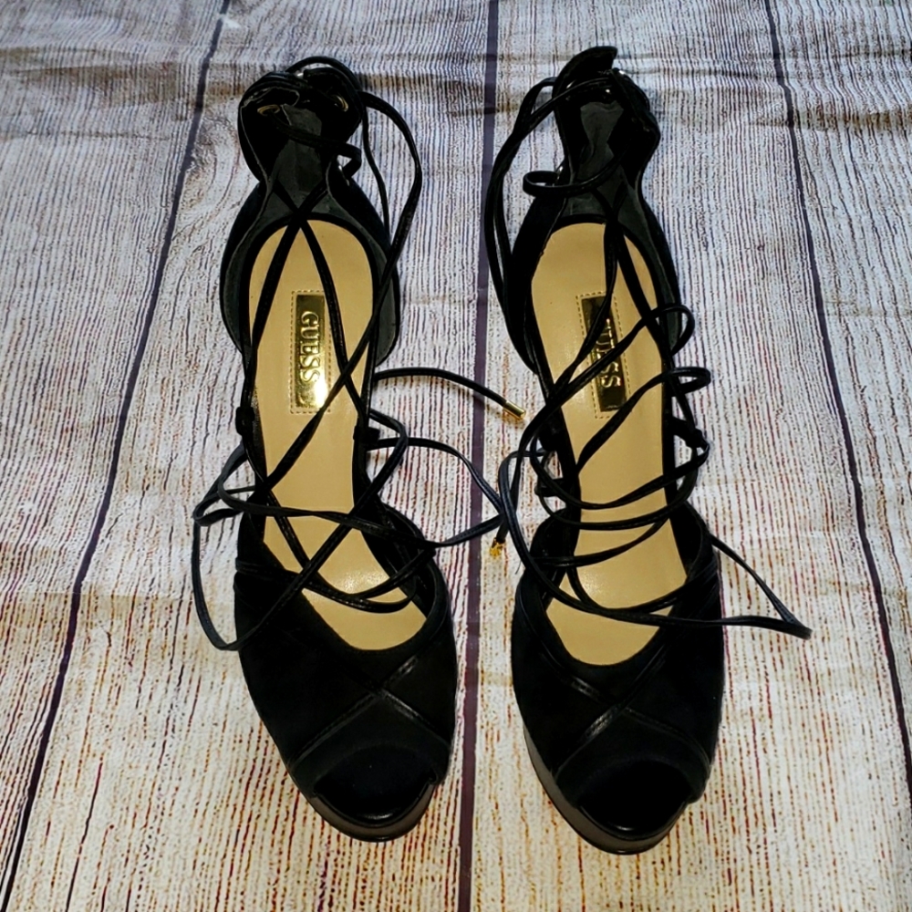 Guess Aria lace up Sanda size 6